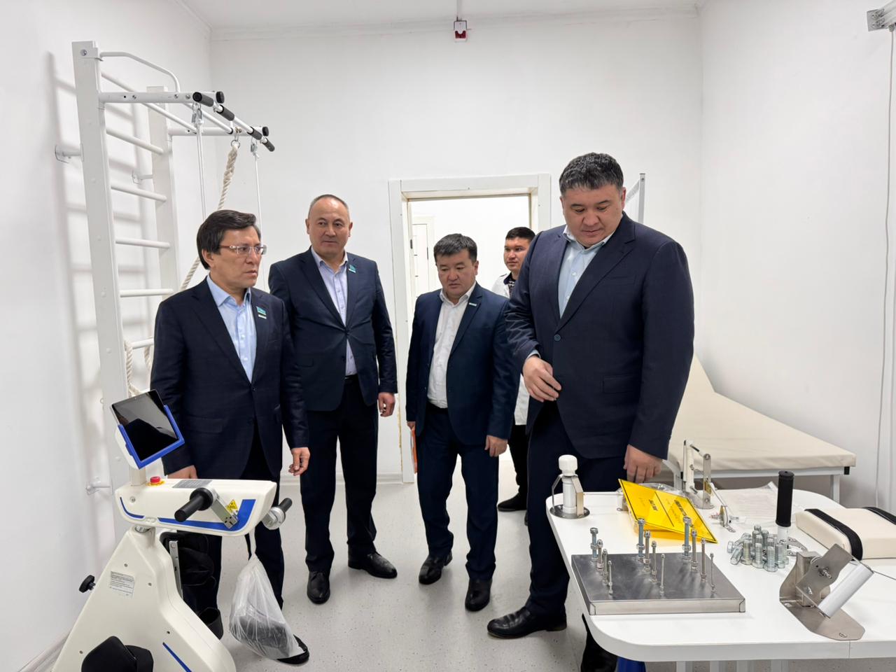 Аягөзде депутат Нұртай Сабильянов тұрғындармен кездесті