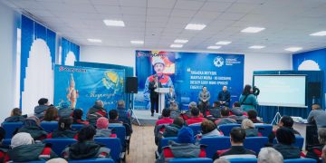 ІРІ КӘСІПОРЫННЫҢ ЕҢБЕК ҰЖЫМЫ АЗАМАТТЫҚ БЕЛСЕНДІЛІКТІ ҚОЛДАЙДЫ: РЕФЕРЕНДУМ АЛДЫНДАҒЫ КЕЗДЕСУ