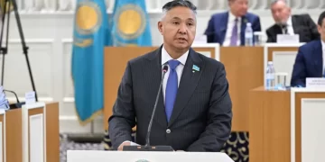 «Ақ жол» партиясы жаңа Конституция жобасын қолдады