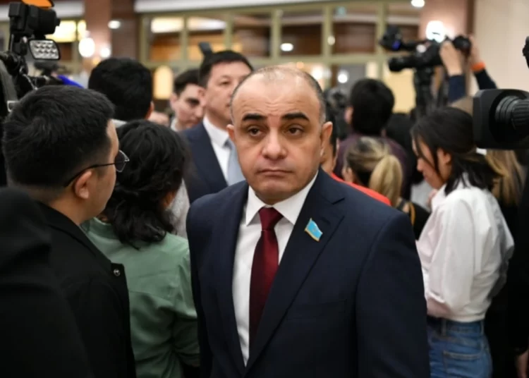 Магеррам Магеррамов: Қазақстан Халық партиясы Қазақстанның жаңа Конституциясының жобасын қолдайды