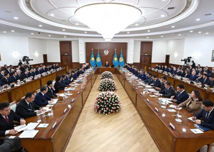 Тоқаев: Аймақтардағы инфрақұрылымды күшейту – басты міндет