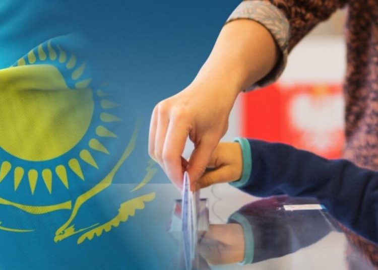 Белгілі заңгер Жаңа Конституция жобасын бүкілхалықтық референдумға шығару туралы ұсынысты қолдады