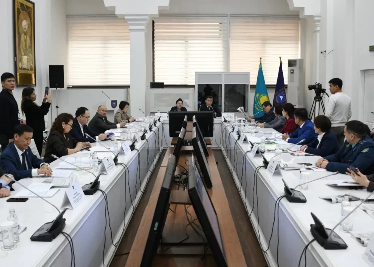 ҚазҰУ-да Парламент депутаттарының қатысуымен академиялық тыңдаулар өтті