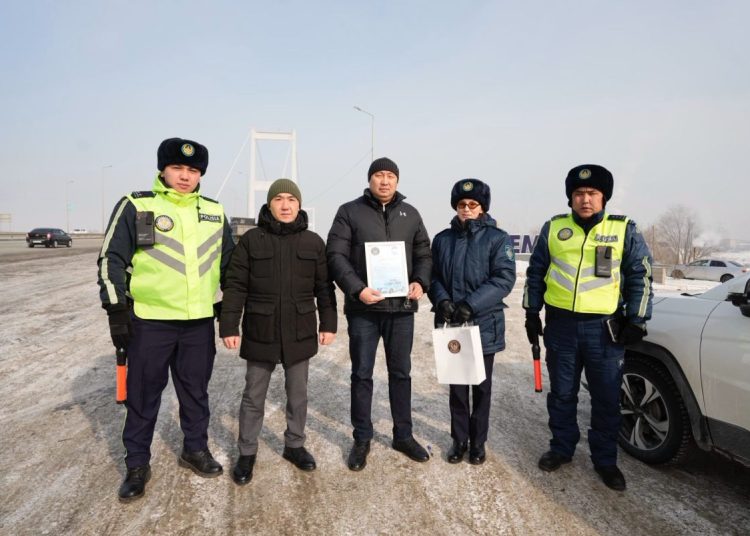 Абай облысында «Заң мен тәртіп» идеологиясы аясында «Үлгілі жүргізуші» акциясы ұйымдастырылды