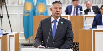 Конституциялық реформа билік жүйесіндегі теңгерімді күшейтеді – Перуашев