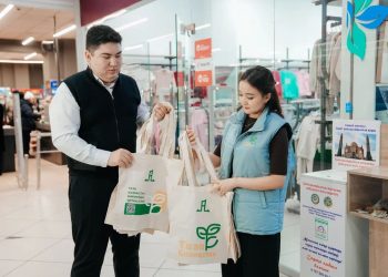 Таза Қазақстан: Абай облысында «Эко мәдениет: Шоппер таңда!» акциясы өтті