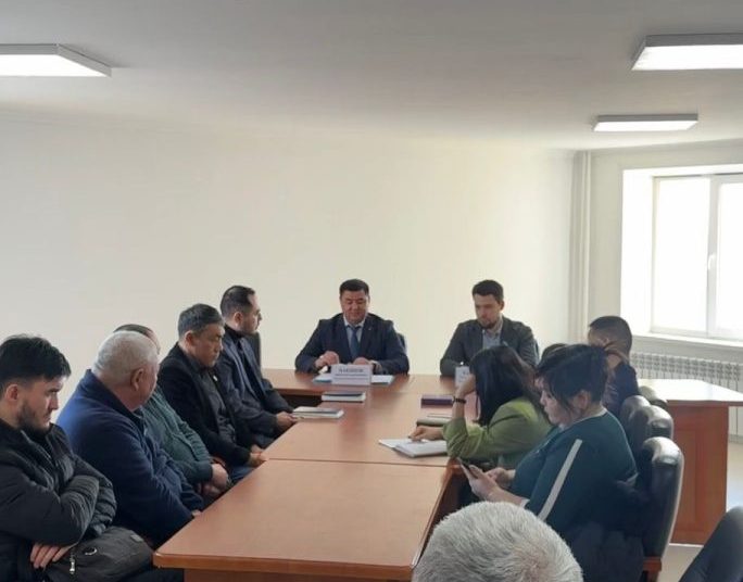 Семейде кәсіпкерлікке қатысты конституциялық өзгерістер талқыланды