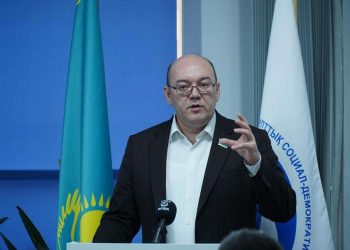 ЖСДП Орталық аппаратында Конституциялық реформа жан-жақты талқыланды