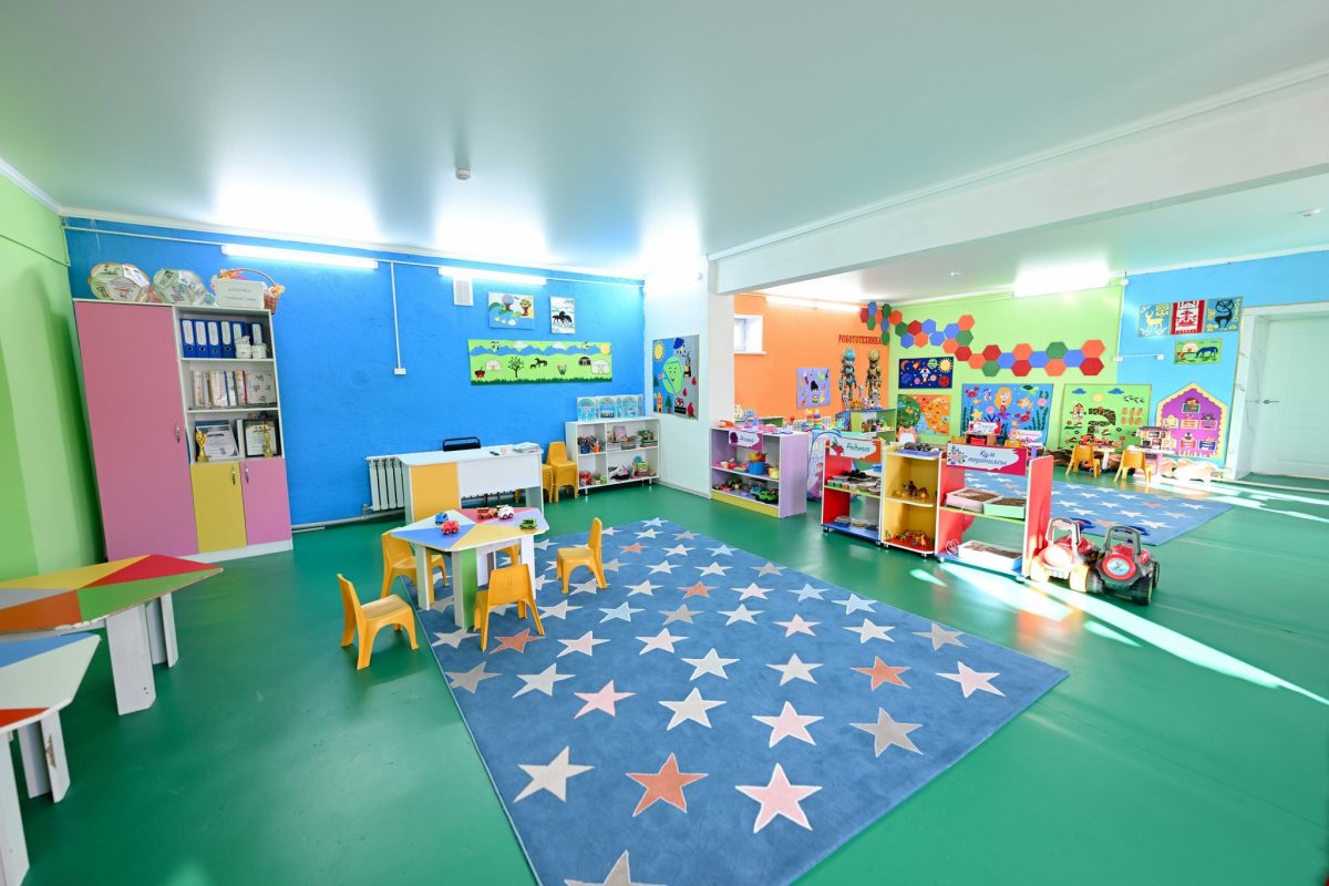 Аягөздегі білім нысандары жаңарып жатыр: облыс әкімі балабақша мен гимназияны аралады