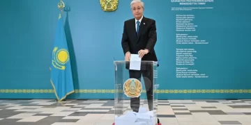 Тоқаев референдумда дауыс беріп, жаңа Конституцияның маңызын атады