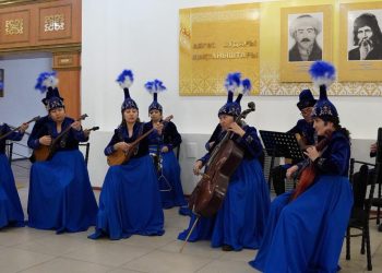 Аягөзде референдум учаскесінде ұлттық күй орындалды