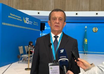 Ашықтық және жоғары қатысу: Өзбекстан ОСК төрағасы референдумның өту барысын бағалады 