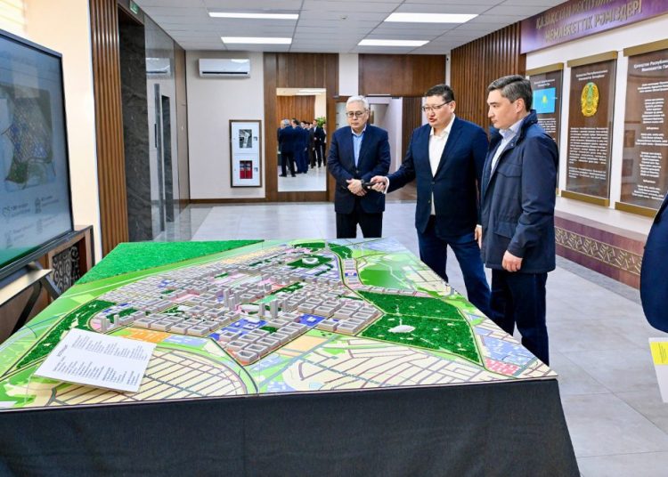 Олжас Бектенов Абай облысының туристік әлеуетін дамыту жөніндегі Президент тапсырмасының орындалу барысымен танысты