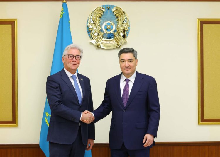 Олжас Бектенов Air Products басшылығымен газ химиясы және өнеркәсіп технологиялары саласындағы ынтымақтастықты талқылады