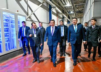 Олжас Бектенов Абай облысында индустриялық және әлеуметтік жобаларды жүзеге асыру бойынша Мемлекет басшысы қойған міндеттердің орындалу барысын тексерді