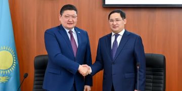 Облыс әкімі Бесқарағай ауданының жаңа әкімін таныстырды