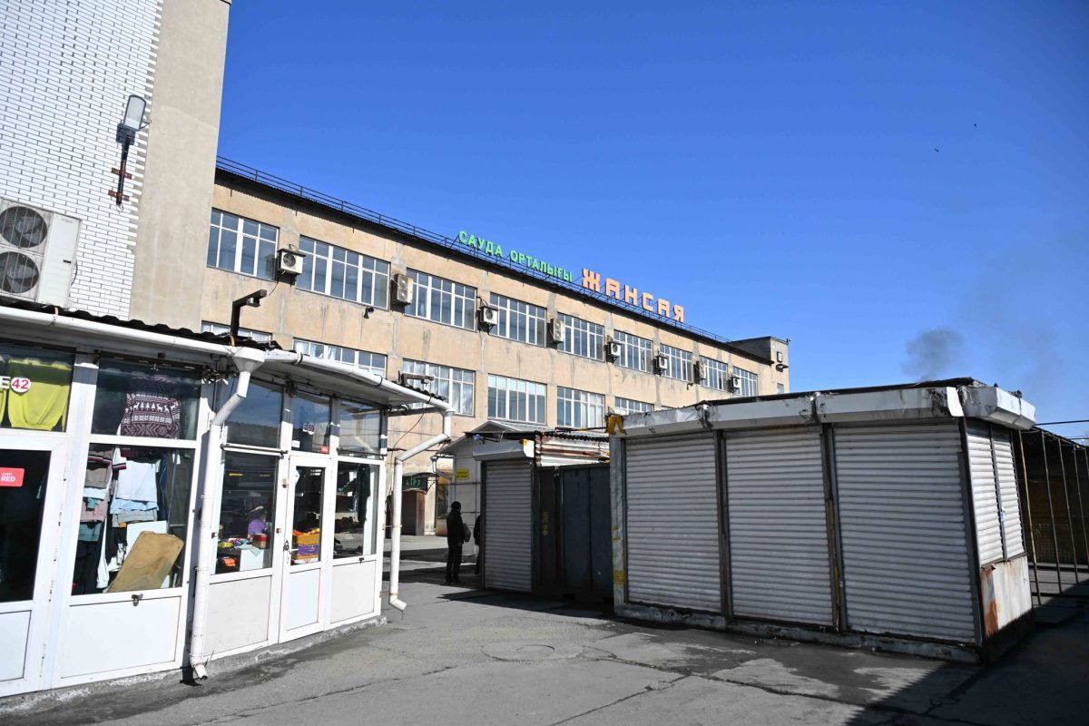 Семейдегі сауда орындарының жайы сын көтермейді: облыс әкімі қатаң тапсырма берді