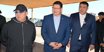 Облыс әкімі шалғайдағы Көксала ауылының тұрғындарымен кездесті