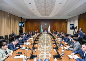 Абай облысында Курчатовты ғылым қалашығы ретінде дамыту мәселелері талқыланды