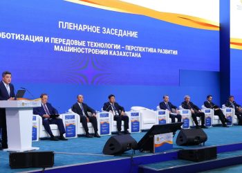 Қазақстан өнеркәсіптік бағытты күшейтуде – Бектенов жаңа экономикадағы машина жасаудың рөлін айқындады