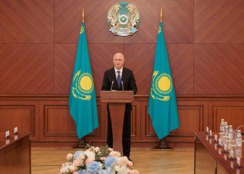 Президент атынан Таяу Шығыс елдерінен қазақстандықтарды эвакуациялауға қатысушыларға мемлекеттік наградалар табыс етілді