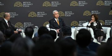 Мемлекет басшысы Анталия дипломатиялық форумының панелдік сессиясына қатысты