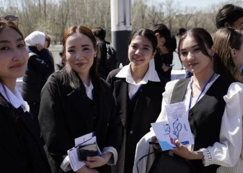 Семейде «Адал адам – адал еңбек» жәрмеңкесі өтті