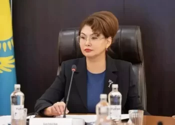 Ашықтық пен икемділік: Қазақстан шетелдік мамандар мен инвесторлар үшін жаңа ережелер енгізіп жатыр
