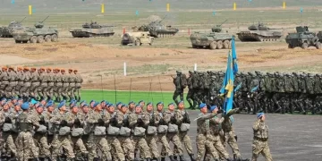 Қазақстан армиясын заман талабына сай нығайту шаралары қолға алынды – Тоқаев