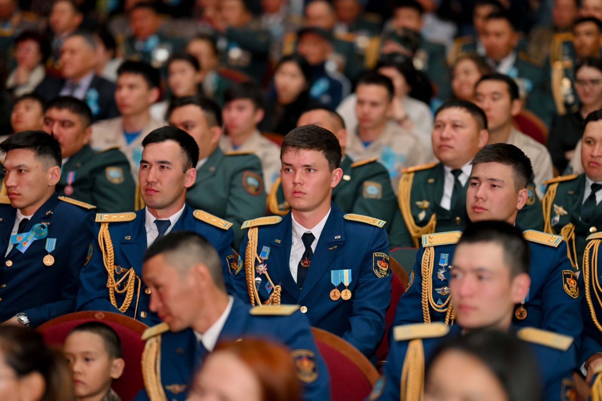 Семейде Отан қорғаушылар күні мен Жеңіс күніне арналған салтанатты шара өтті