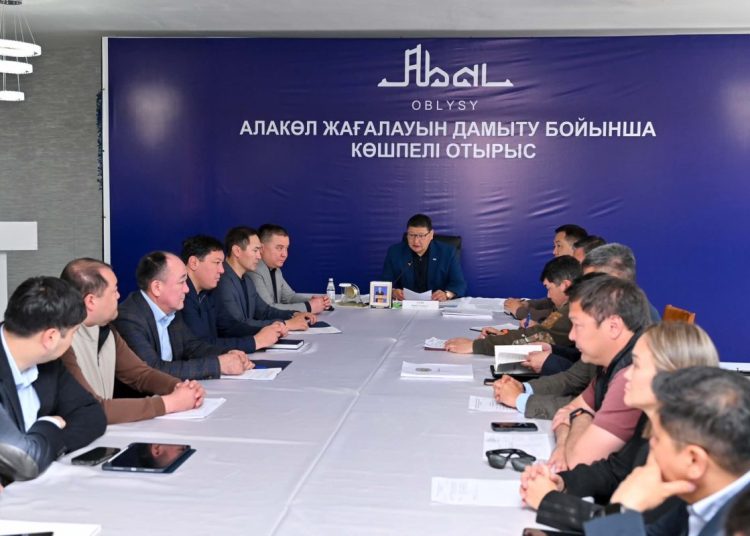 Алакөлдегі туристік маусымға дайындық мәселелері талқыланды