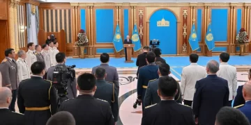 Тоқаев: Қазақстанның айбынды армиясы батыр бабалардың даңқты жолын лайықты жалғастырып келеді