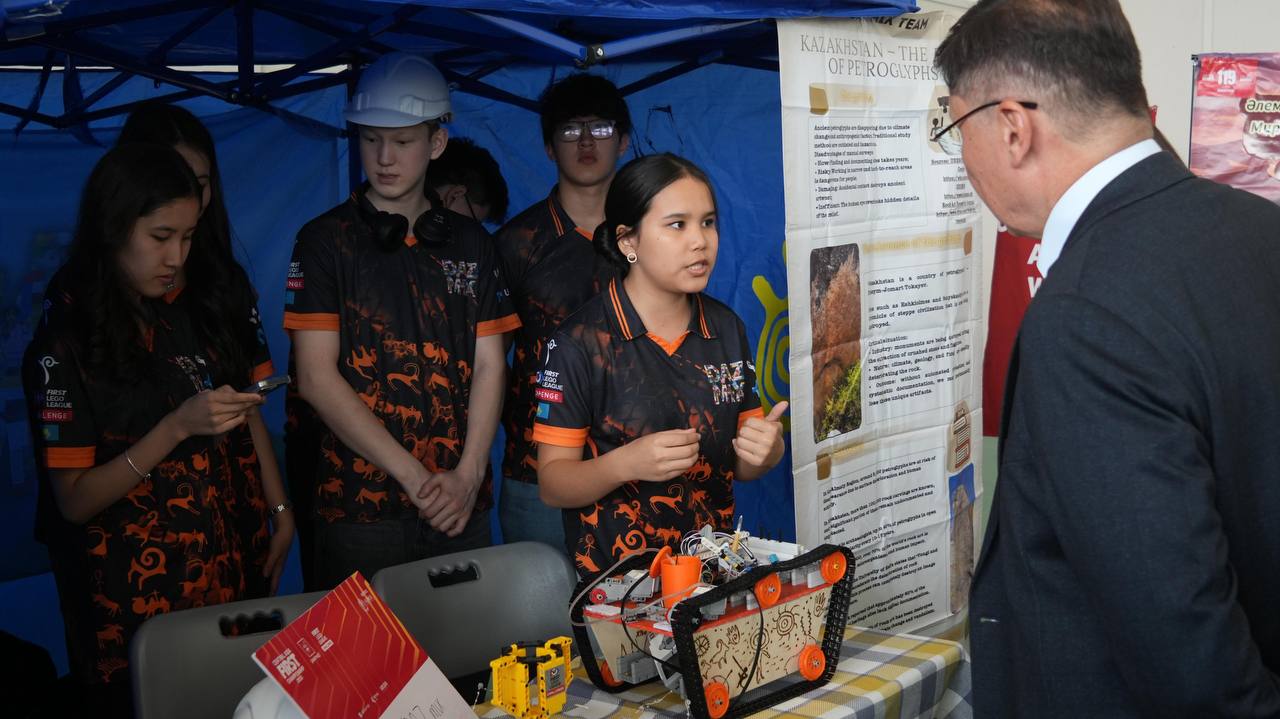 Семейде «Daryn Robotics Cup – 2026» республикалық турнирі бастау алды