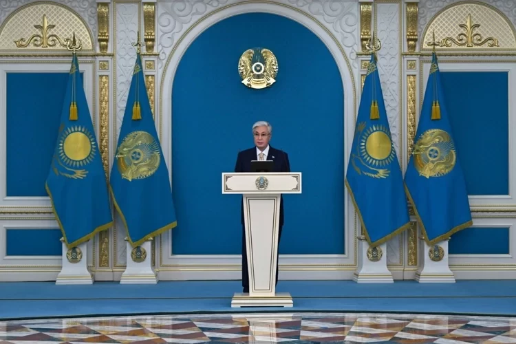 Президент медицина қызметкерлерін кәсіби мерекесімен құттықтады