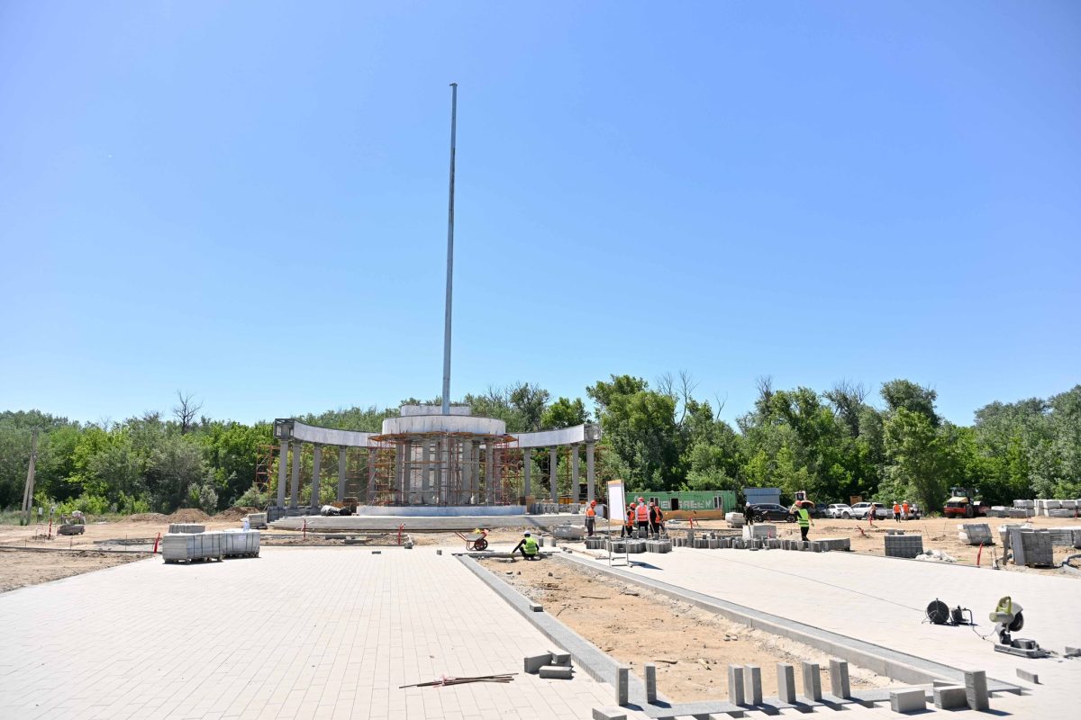 Бейбітшілік аралындағы тарихи кешен жаңартылып, жаңа қоғамдық кеңістікке айналуда