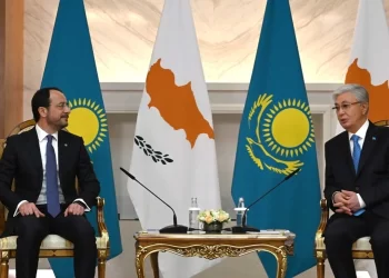 Қасым-Жомарт Тоқаев Кипрді Транскаспий және Орта дәліз жобаларына атсалысуға шақырды