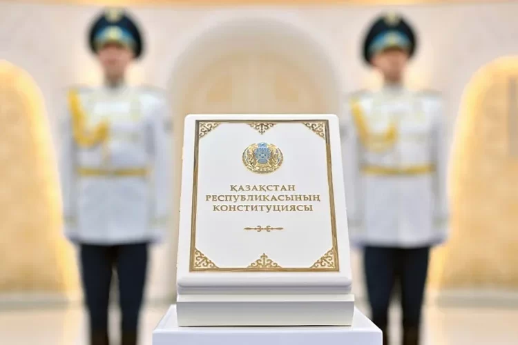 КОНСТИТУЦИЯЛЫҚ РЕФОРМАЛАР: ӘДІЛЕТТІ ҚОҒАМҒА БАСТАР ЖОЛ