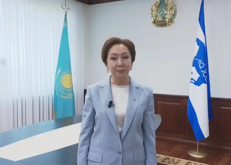 «Ақ жол» партиясы Жаңа Конституцияның күшіне енуіне байланысты мәлімдеме жасады