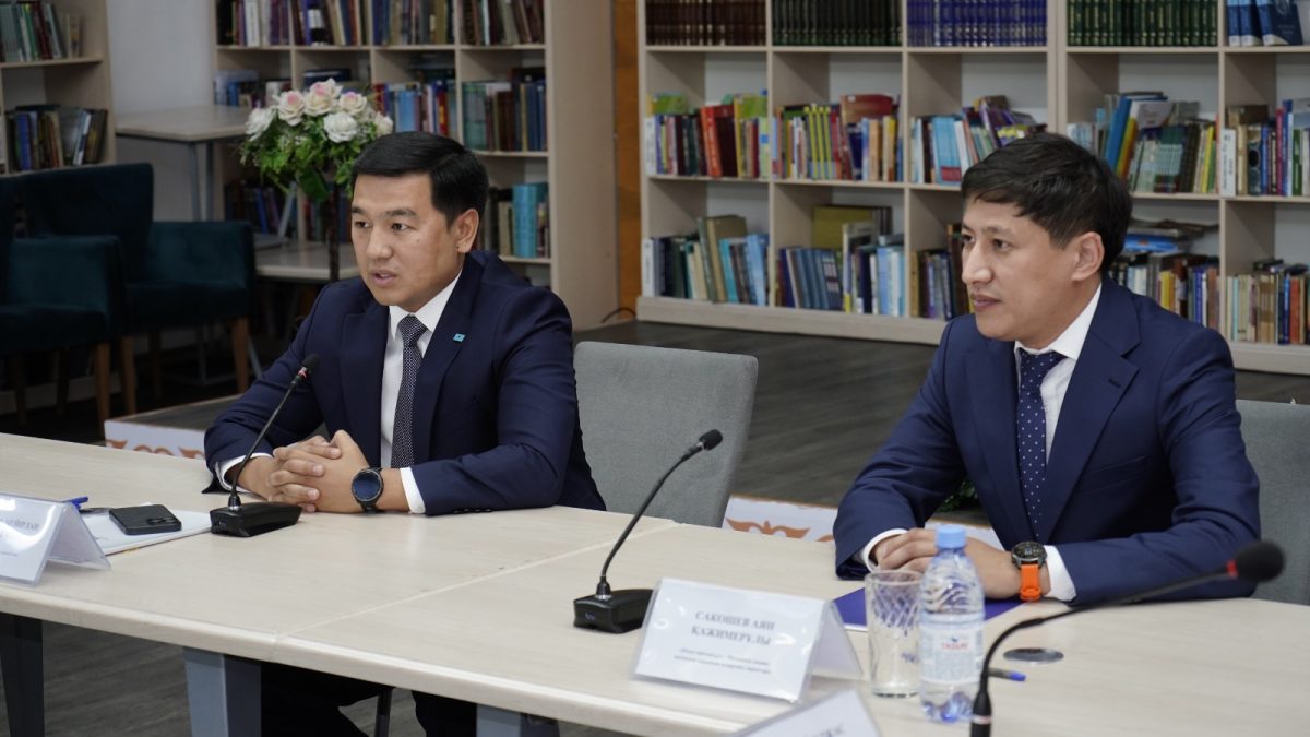 Абай облысы «Кітап оқитын ұлт» республикалық жобасына қосылды