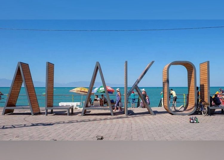 Алакөлдегі кәсіпкерлерге салық талаптары түсіндірілді