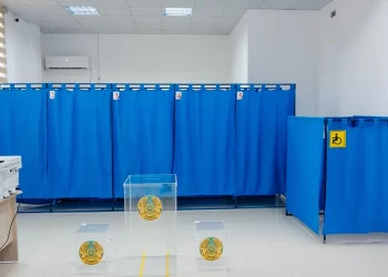 Сайлау жақындаған сайын таңдауын жасамаған қазақстандықтар саны төрт еседен аса азайды