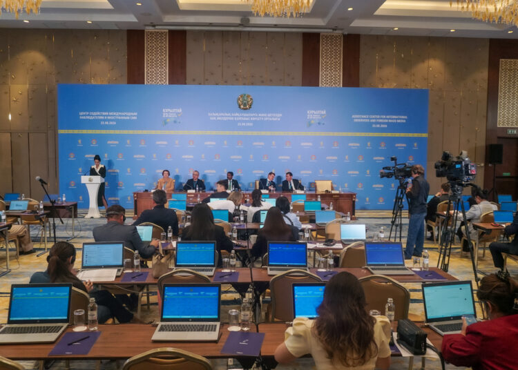 Қазіргі уақытқа дейін біз ешқандай заң бұзушылық байқаған жоқпыз – ШЫҰ байқаушылары