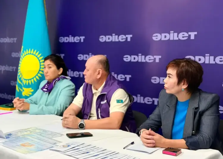 Абай облысында «Әділет» партиясының қоғамдық қабылдауында балалар мен отбасылардың мәселелері қаралды