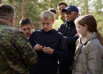 Табиғатпен үндескен тәрбие: «Семей орманы» аумағында балаларға экологиялық экскурсия ұйымдастырылды
