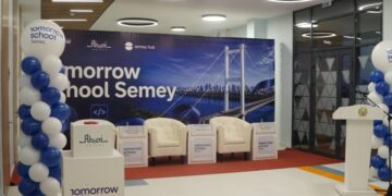 Болашақ бүгіннен басталады: Семейде Tomorrow School жасанды интеллект мектебі ашылды