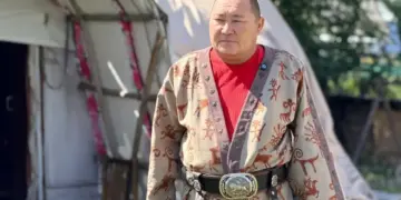 «22 наурызда босағама келді. Содан бері төрден орын алды»: Тауманның тағдыры – қазақтың тазыға деген құрметінің көрінісі