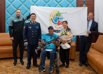Берік Асылов Азия пара ойындарының жеңімпазы Еркін Ғаббасовты құттықтады