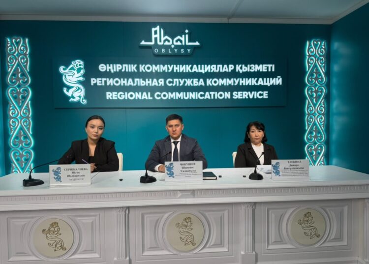 Семейде тұмауға қарсы вакцинация жүргізіліп жатыр