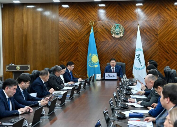 Берік Уәли сауда нысандарындағы кемшіліктерді 1 желтоқсанға дейін жоюды тапсырды